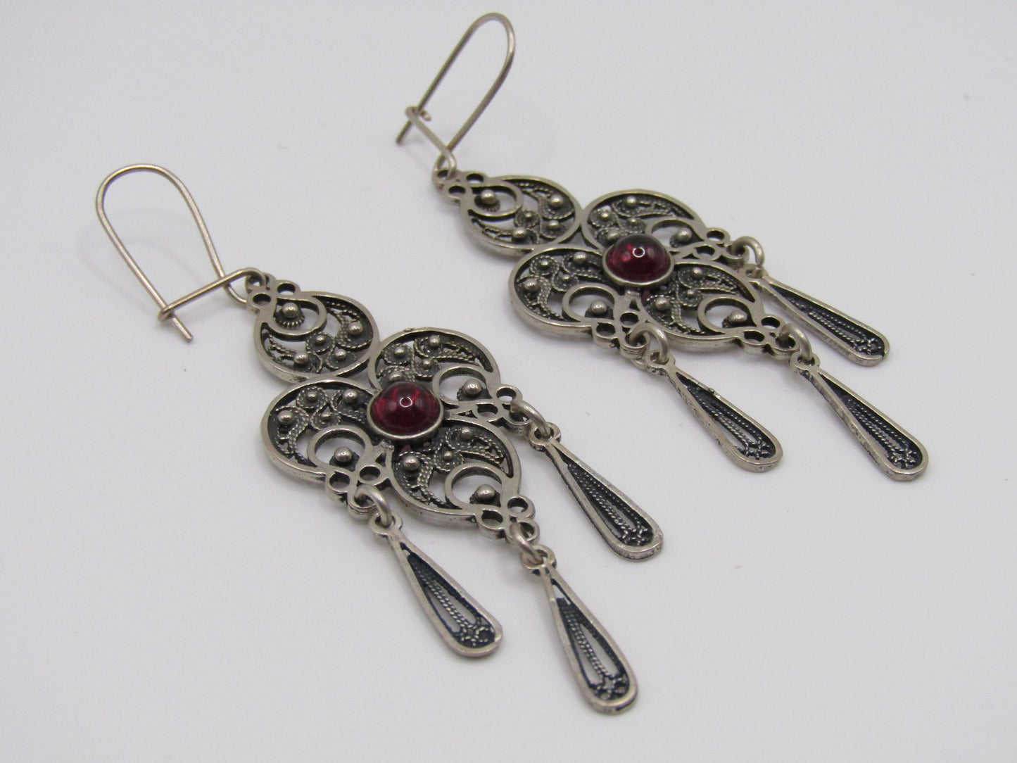Sterling Silver Filigree Drop Dangle Rhodolite Garnet Earrings