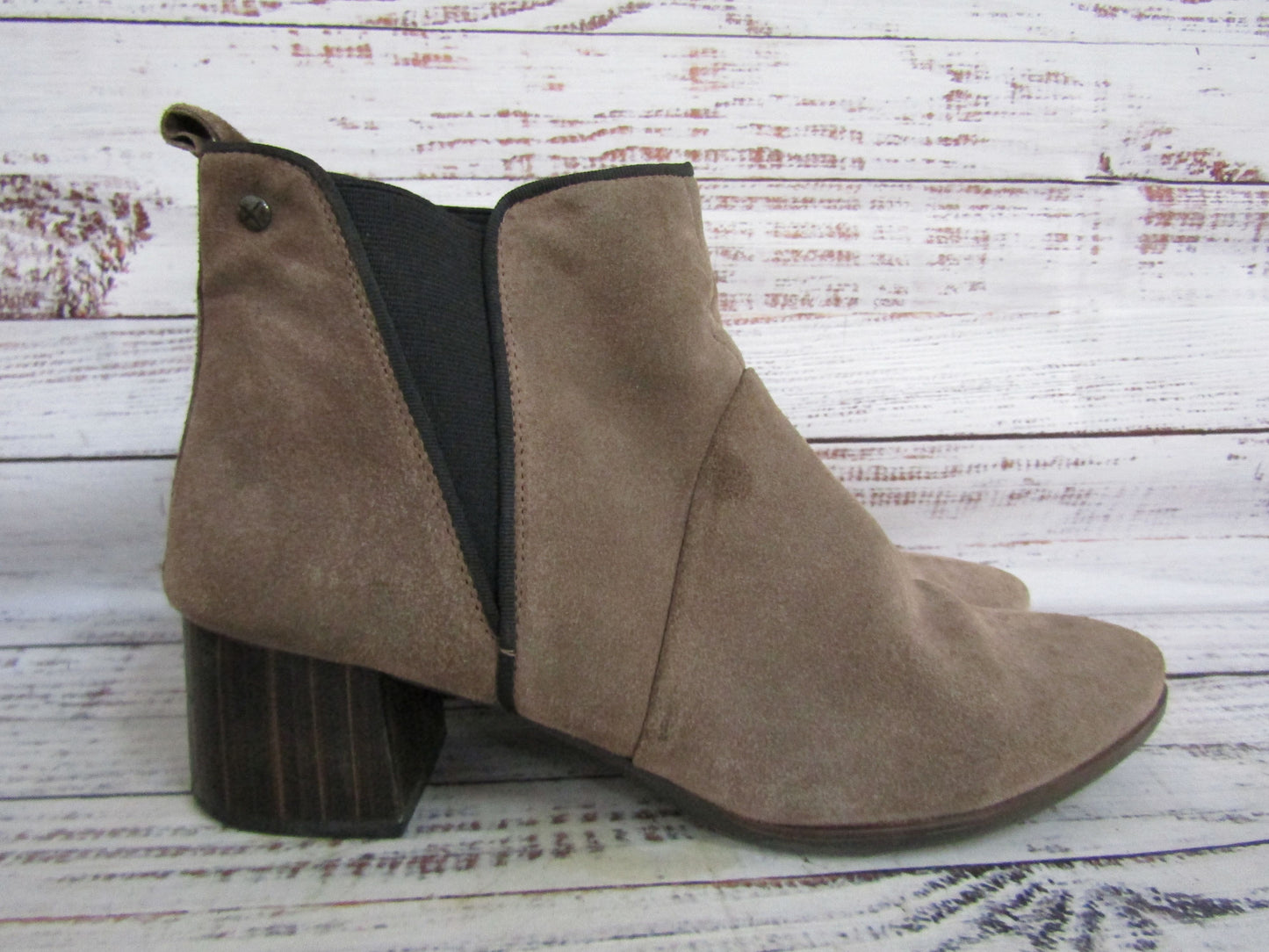 Pikolinos Women's Distressed Brown Suede Chelsea Boots Size 10