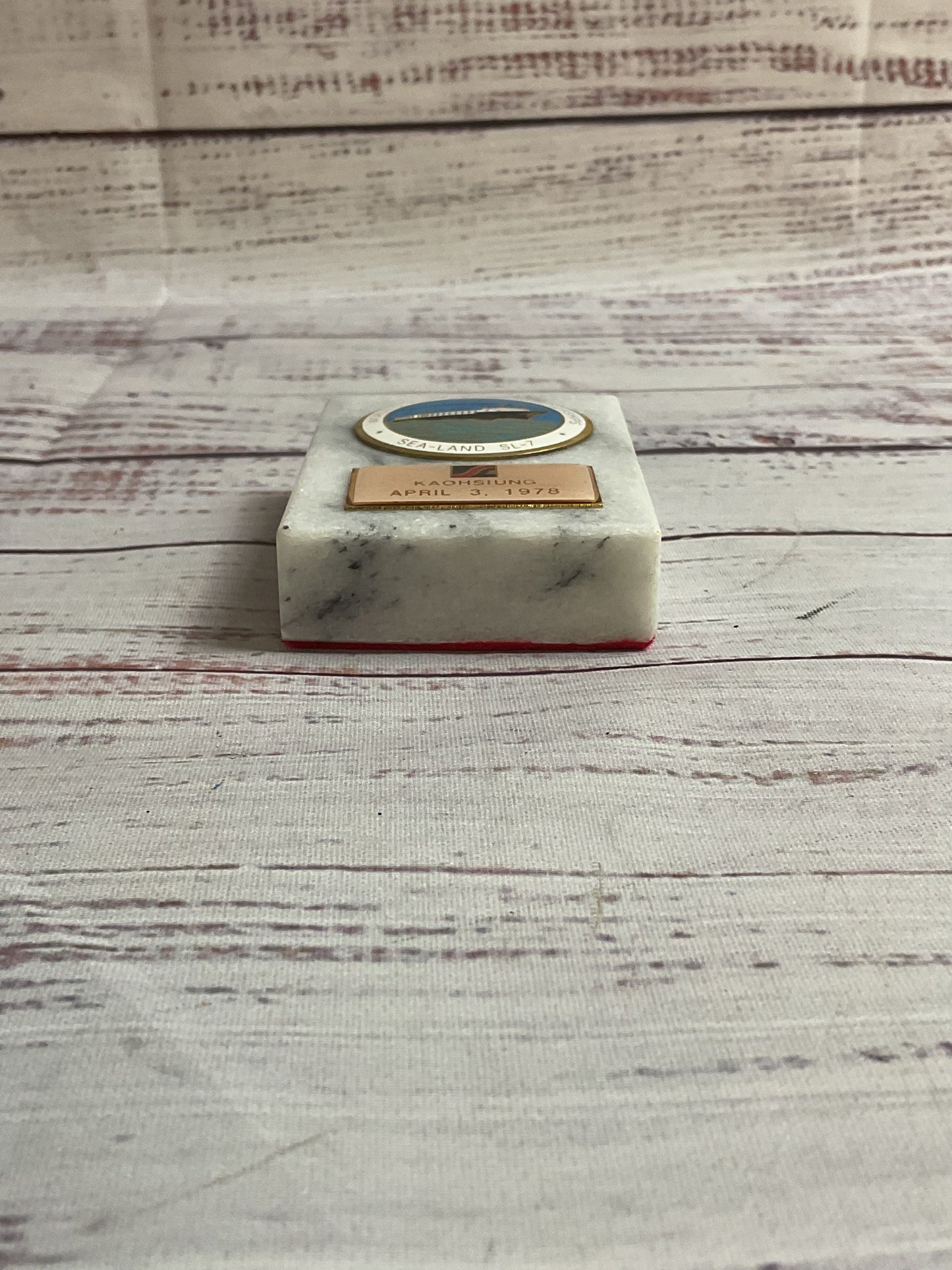 Vintage Rare Kaohsiung SL-7 Inaugural Reception Collectible Desk Ornament