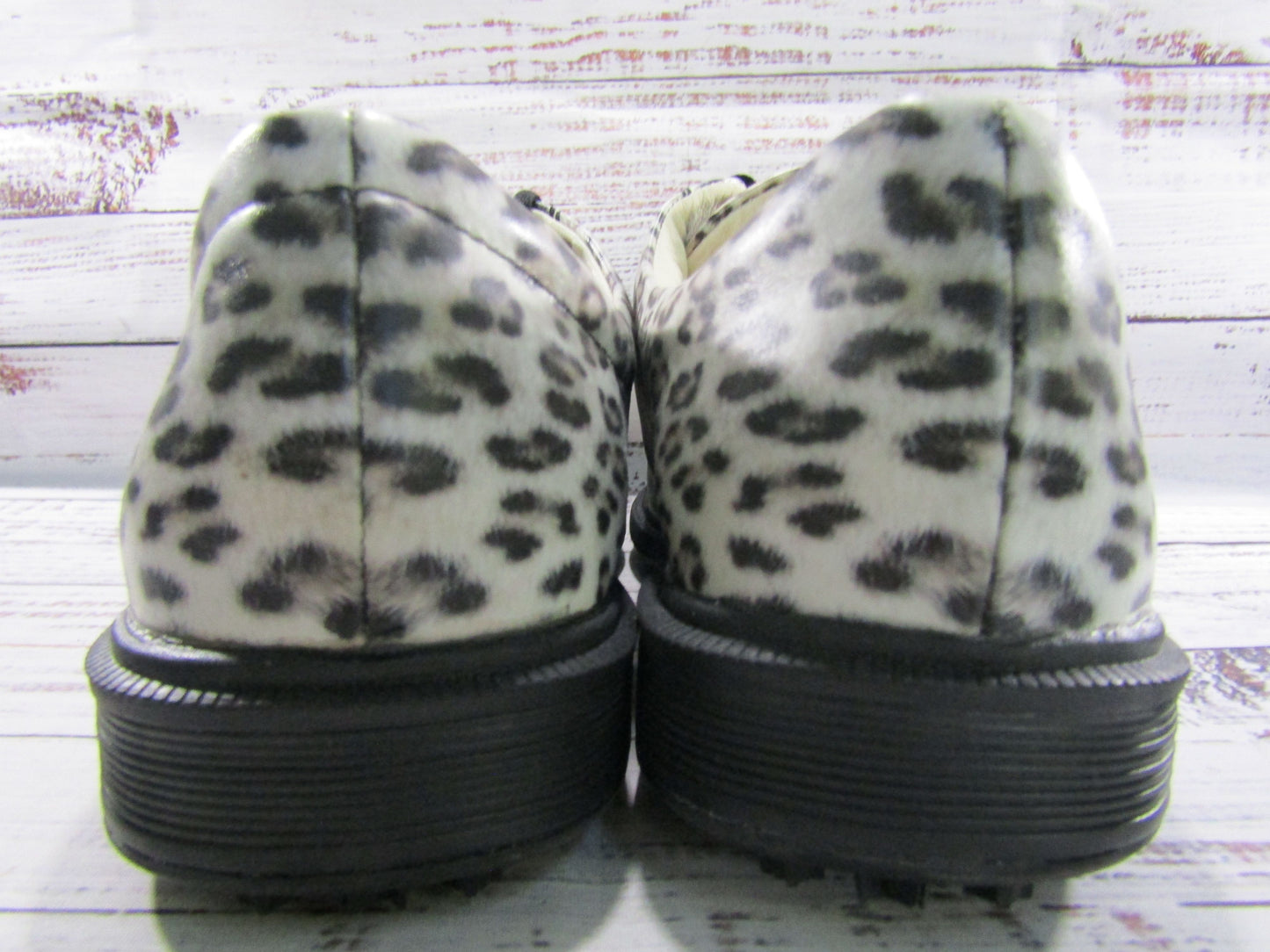 Icon Jolie Women's Multicolor Snow Leopard Print Sneakers Size 11