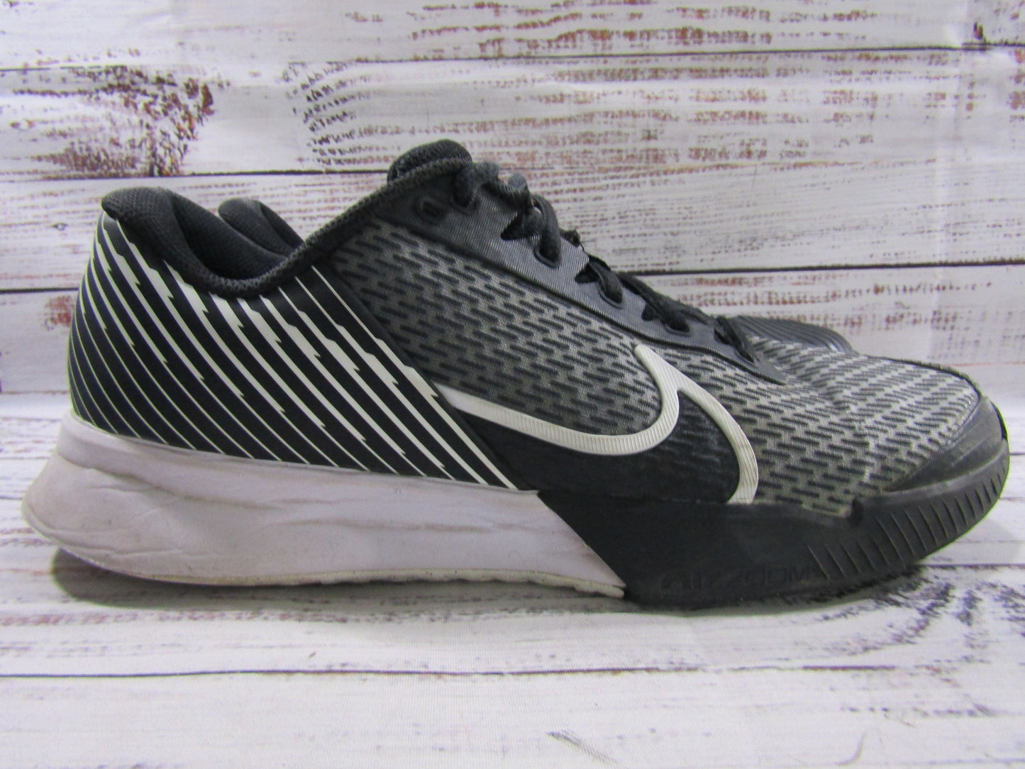Nike Court Zoom Vapor Pro 2 Women's Black Sneakers Size 10.5 DR6192-001