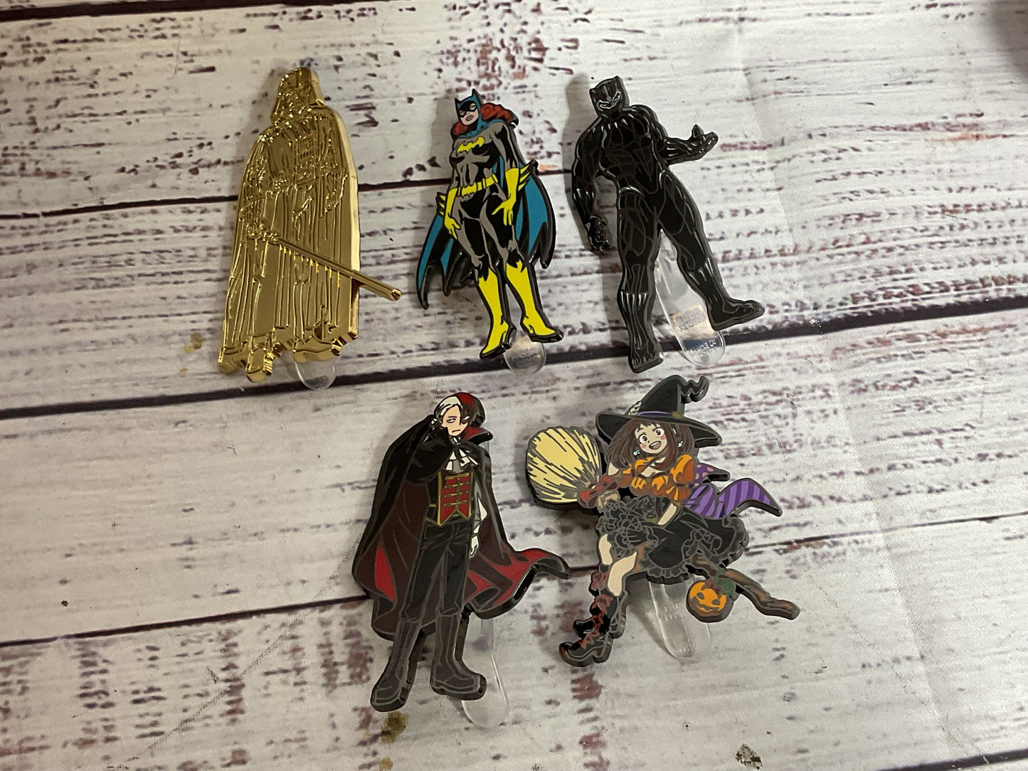 Set of 5 FIGPIN Darth Vader, Batwoman, Uraraka, Todoroki, Black Panther Pins