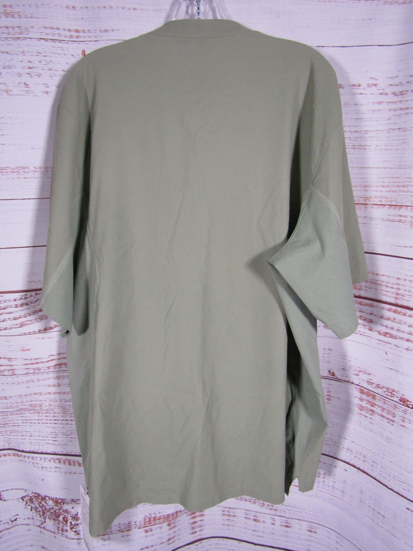 Lululemon Men's Green Water-Repellent Hiking Short Sleeve Shirt Size XXL
