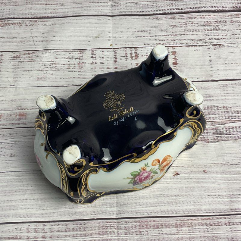 VTG Jlmenau Graf Von Henneberg Echt Kobalt Blue Porcelain 6" Footed Trinket Dish