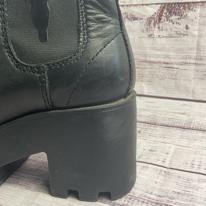 Windsor Smith Black Platform Chelsea Boot Women's Size 6