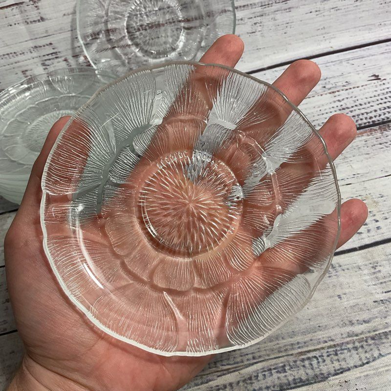 Arcoroc Fleur 8 Pc. Glass Saucer Set