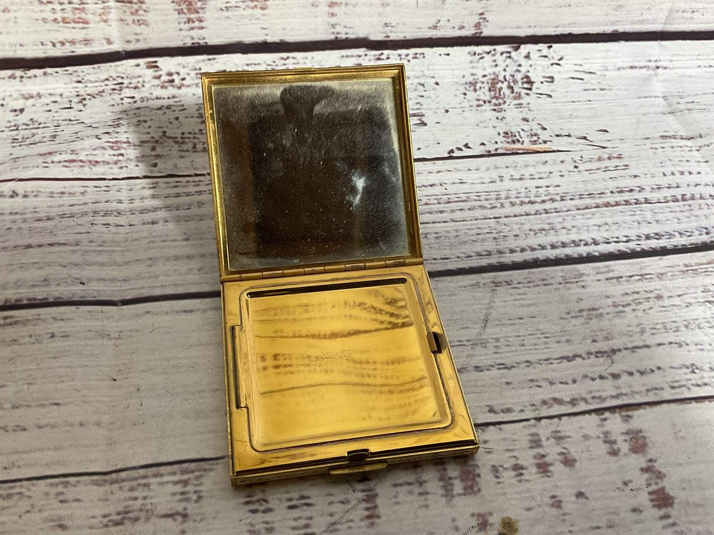 VTG. VOLUPTE Gold Tone Powder Compact- 2.5"
