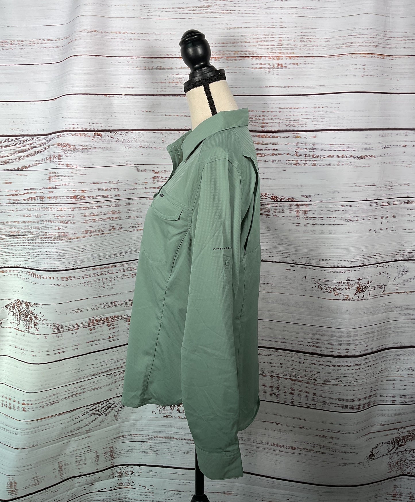 Columbia Green/Khaki Button Up Shirt Men's - Size Large