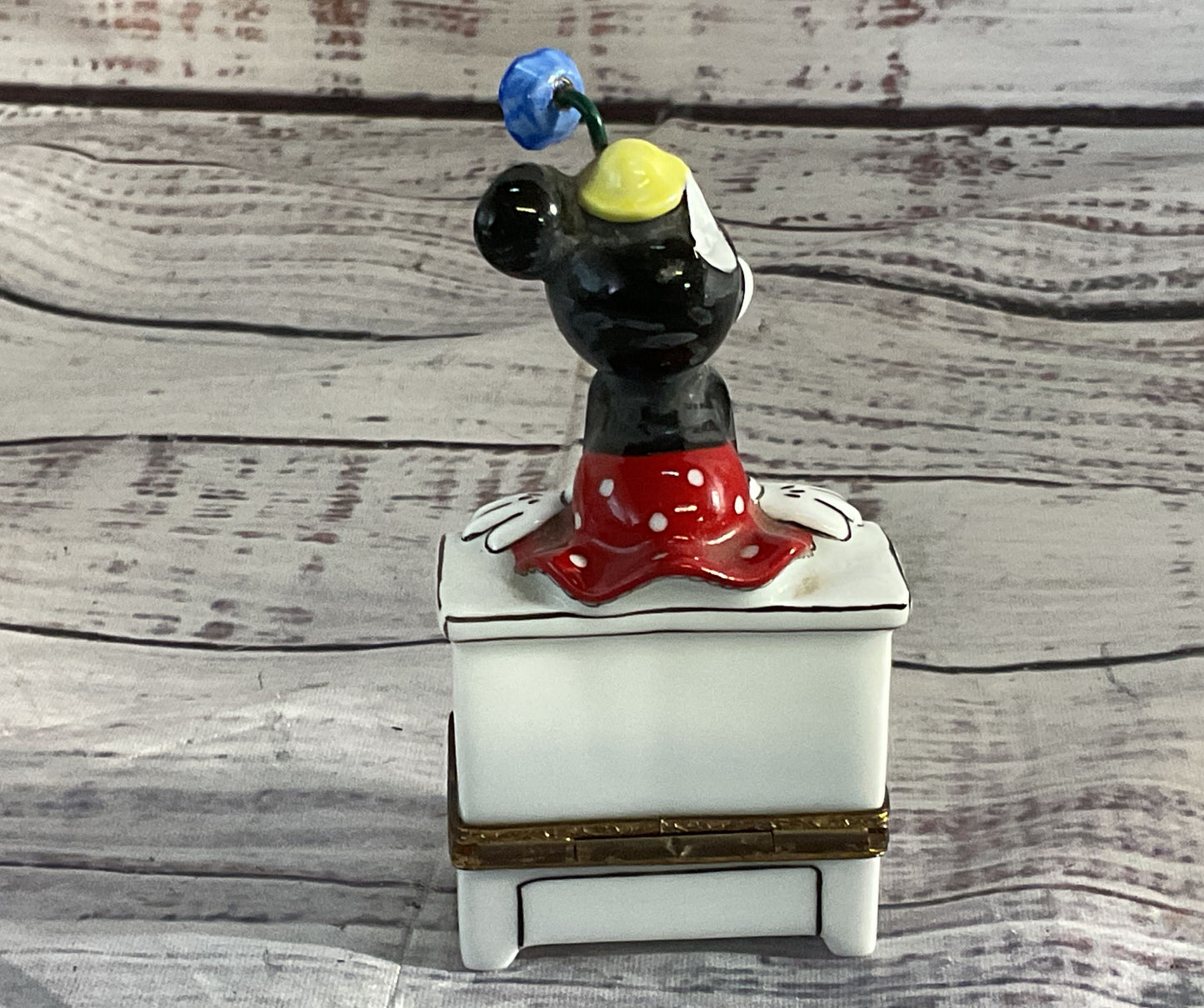 Limoges Disney Artoria Minnie Mouse on Piano Trinket Box Multicolor