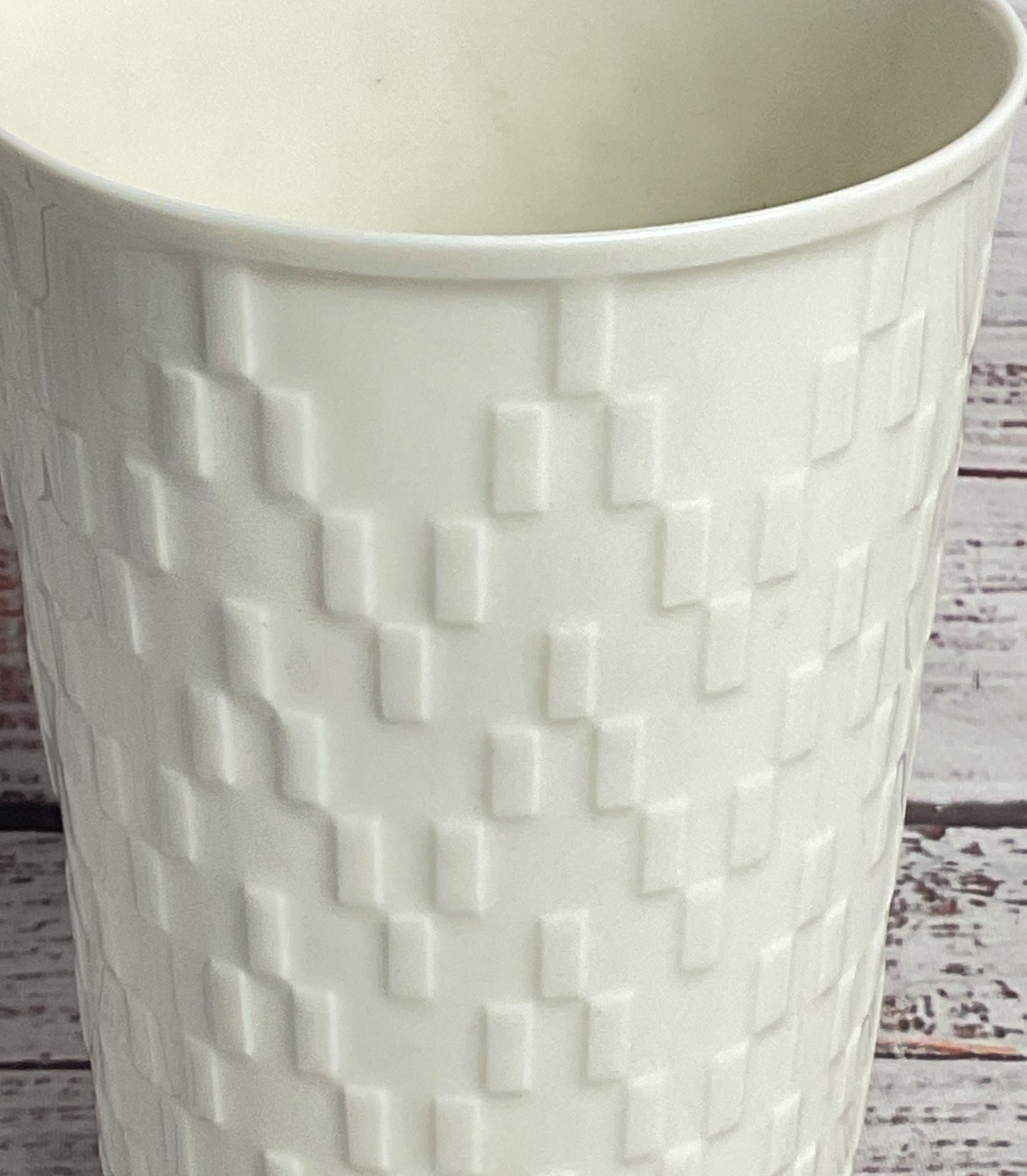 Royal Copenhagen Thorkild Olsen 5.5" No. 4101 Vase Cream