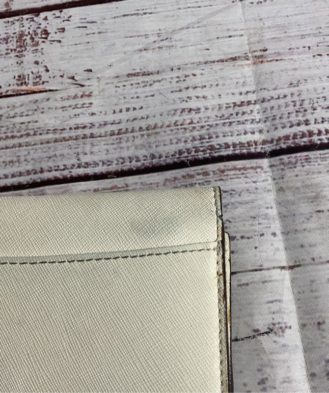 Tory Burch Women Wallet / Trifold Limited Edition VHTF Rare Elegant Style White