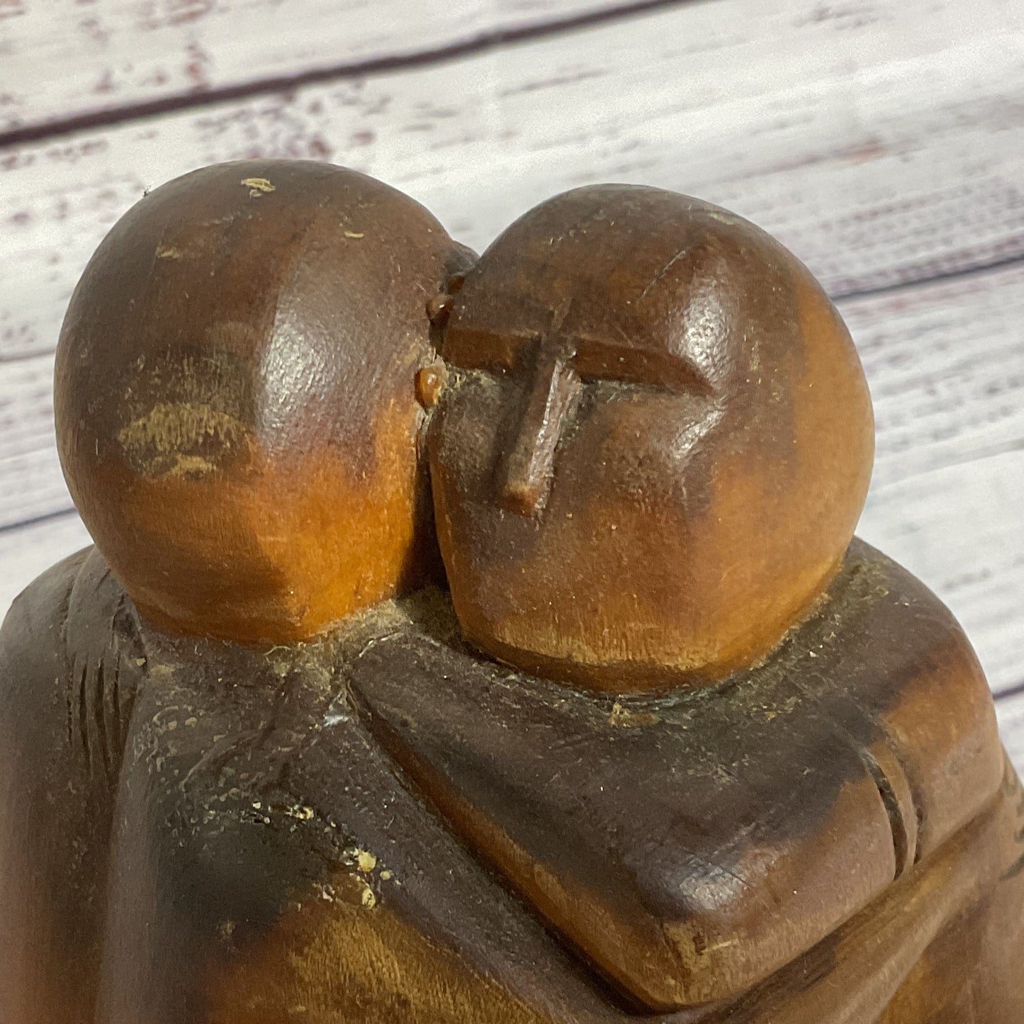 VTG./ANTIQUE Love Wood Carving of Man & Woman Embracing- 5"