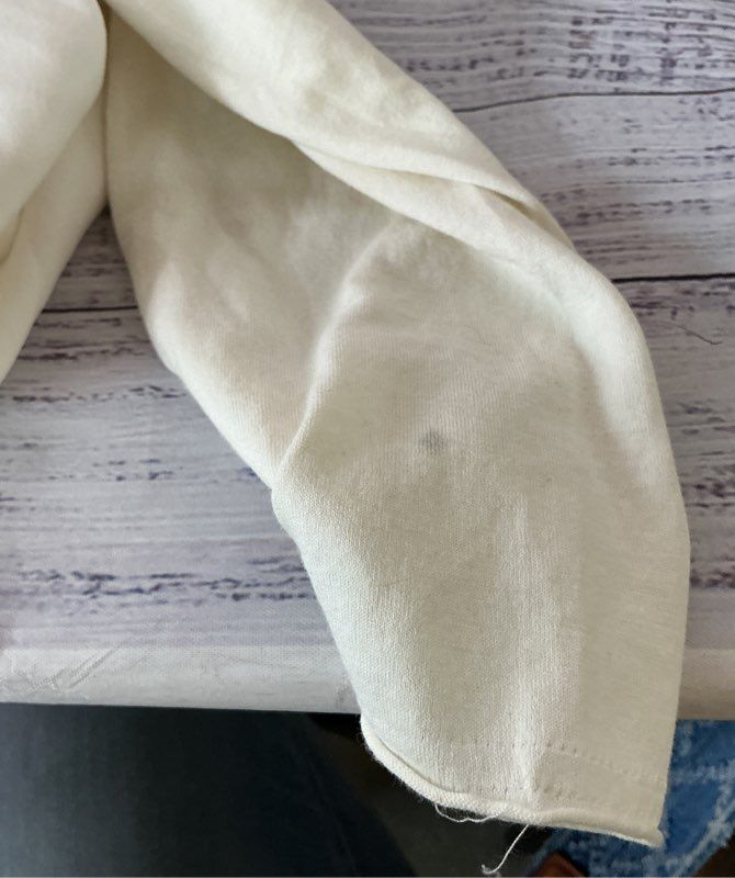Women's Go Silk Ivory Silk V Top Size L Retail $358