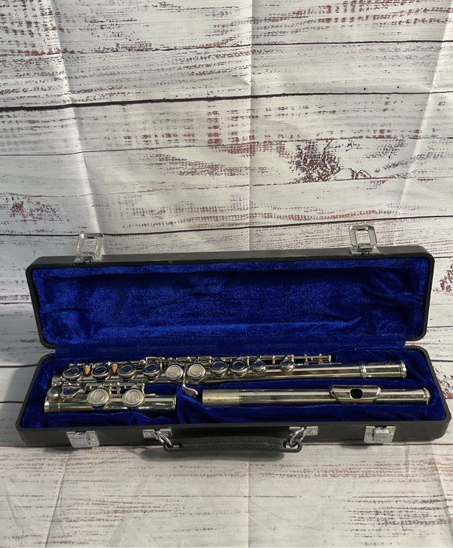 Rossetti Clarinet CF006280 Silver With Hard Case