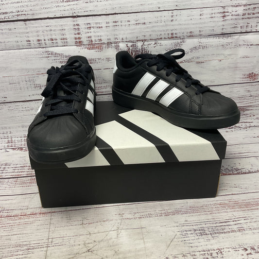 Adidas Streettalk Black White Sneaker Athletic Shoe Boys Big Kid Size 5