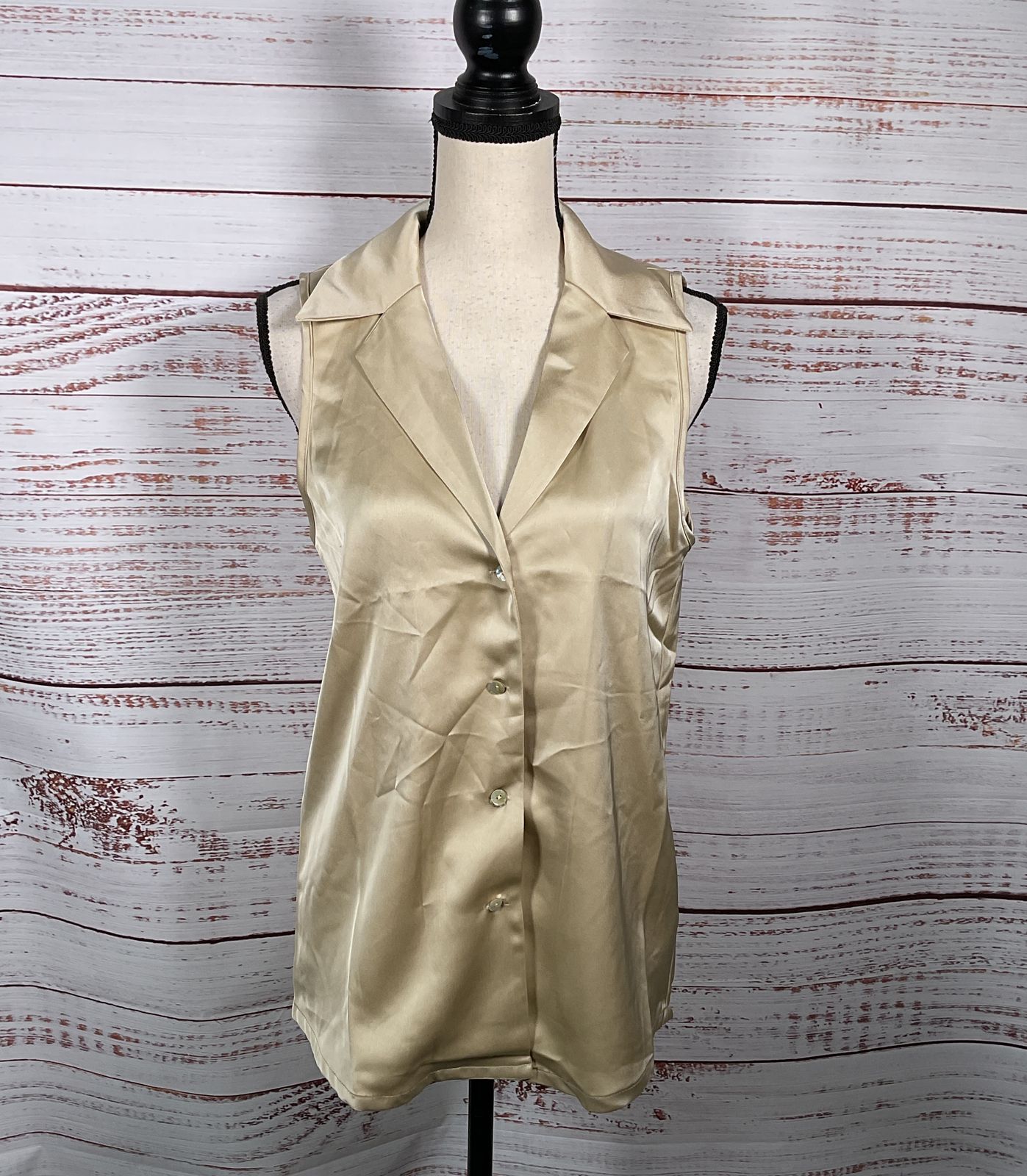 Commense Sleeveless Collared Shirt Champagne S