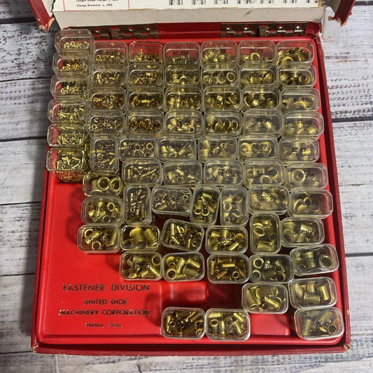 United Shoe Machinery Corporation Vintage SE Brass Eyelet Selection Kit