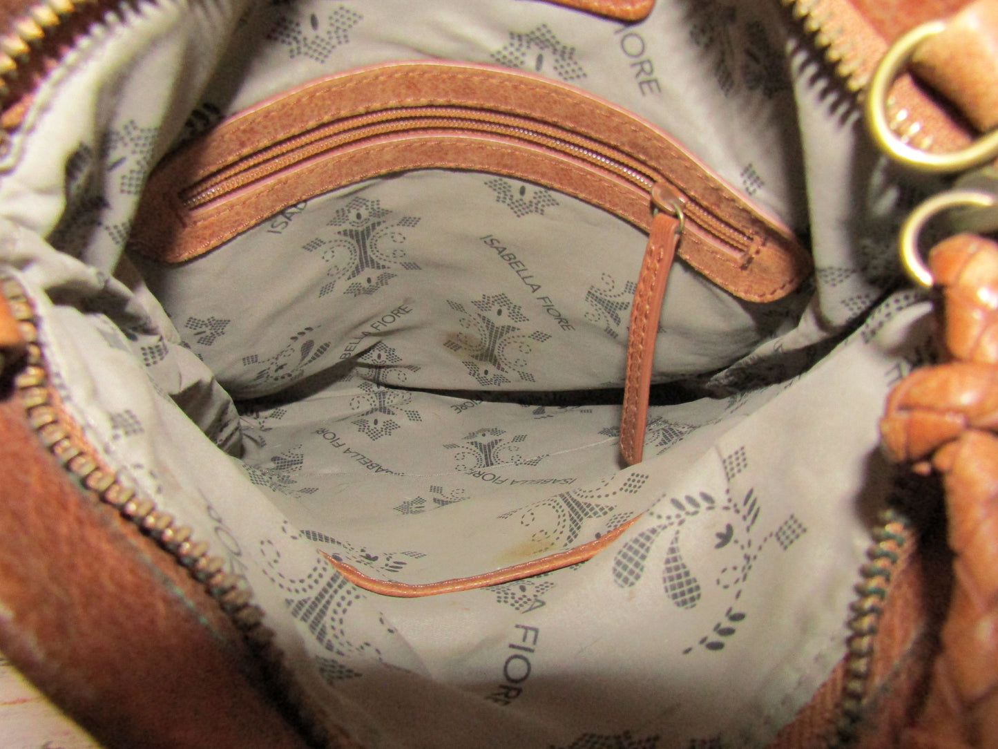 Isabella Fiore Women's Distressed Brown Leather Crossbody Shoulder Bag