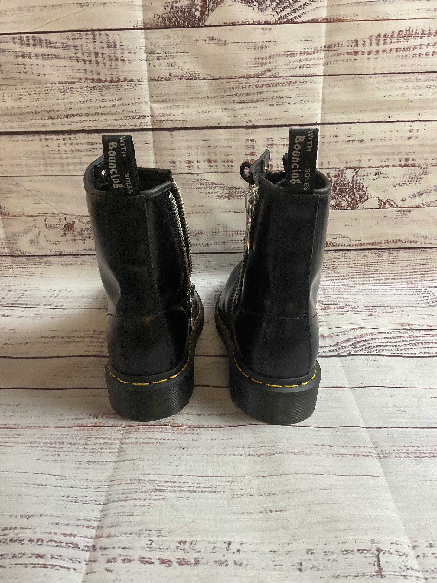 Dr. Martens Black Zip Up Boot 6M/7L