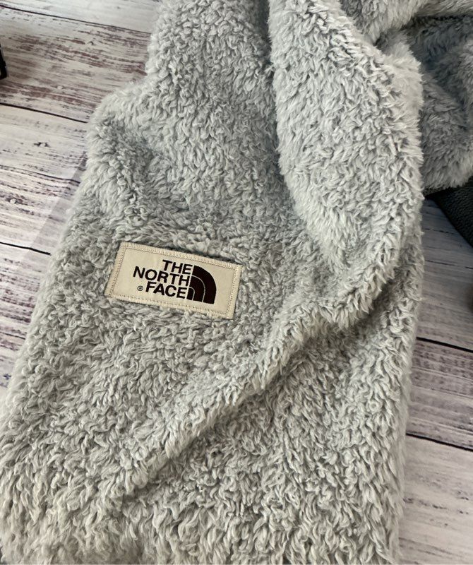 Women's The North Face Gray Fleece Jacket Size XL