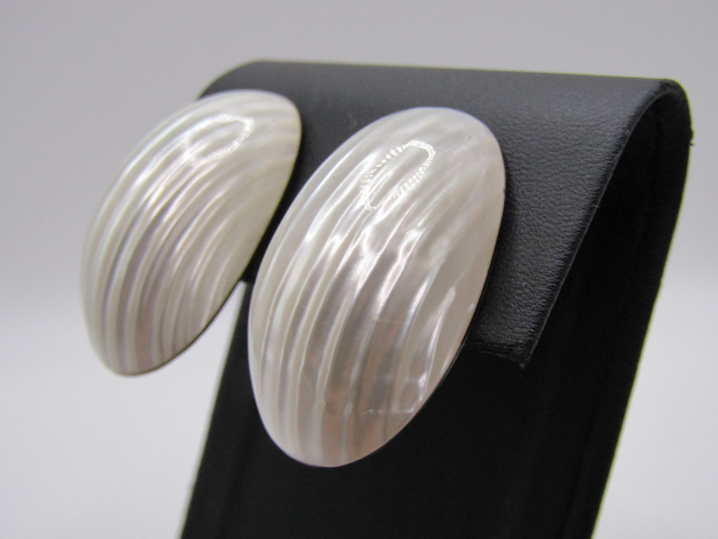 Mother of Pearl Oval Dome Stud Earrings