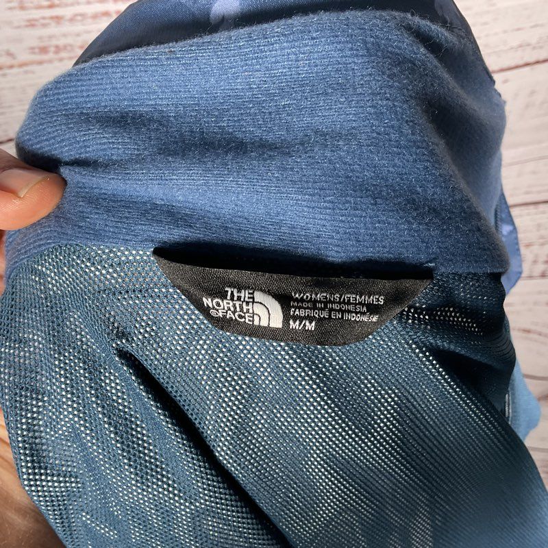 The North Face Resolve 2 Blue Scattershot Leaf Print Dryvent Hooded Jacket sz M