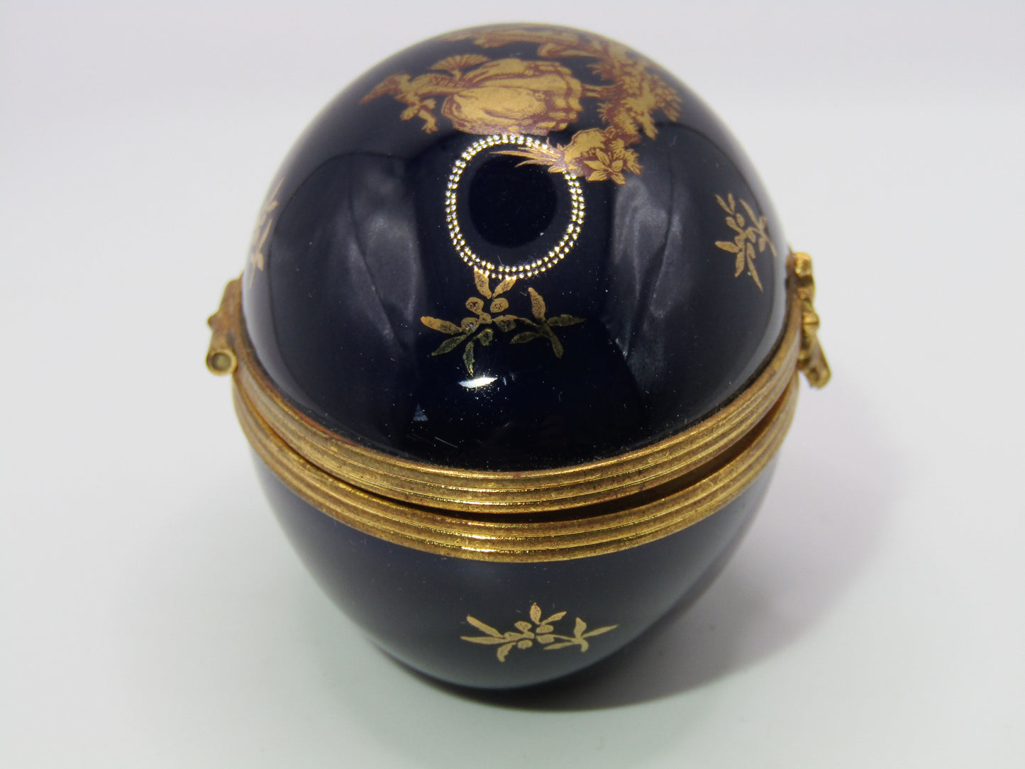 Limoges Courting Couple Cobalt Blue 24k Gold Wash Egg Trinket Box Made in France