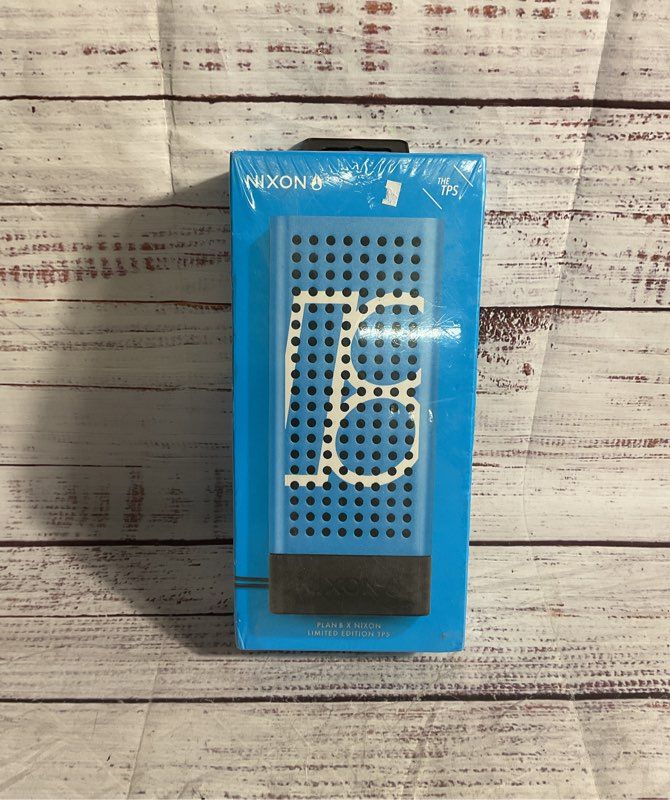 NEW Sealed Nixon x Plan B TPS Wireless Portable Speaker Limited Edition Blue