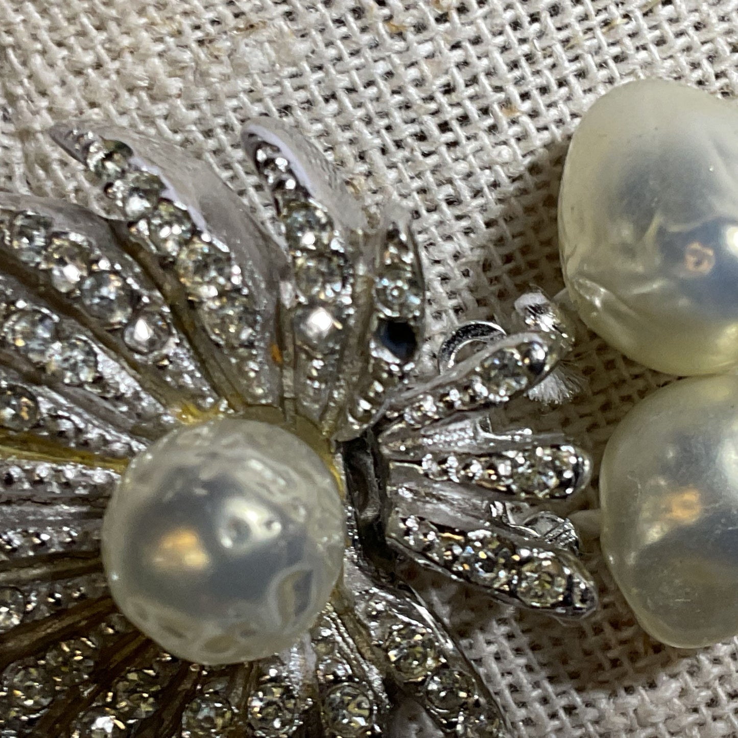 VTG. LES BERNARD Silver Tone Faux Pearls and Rhinestone 2-Strand Necklace- 15"