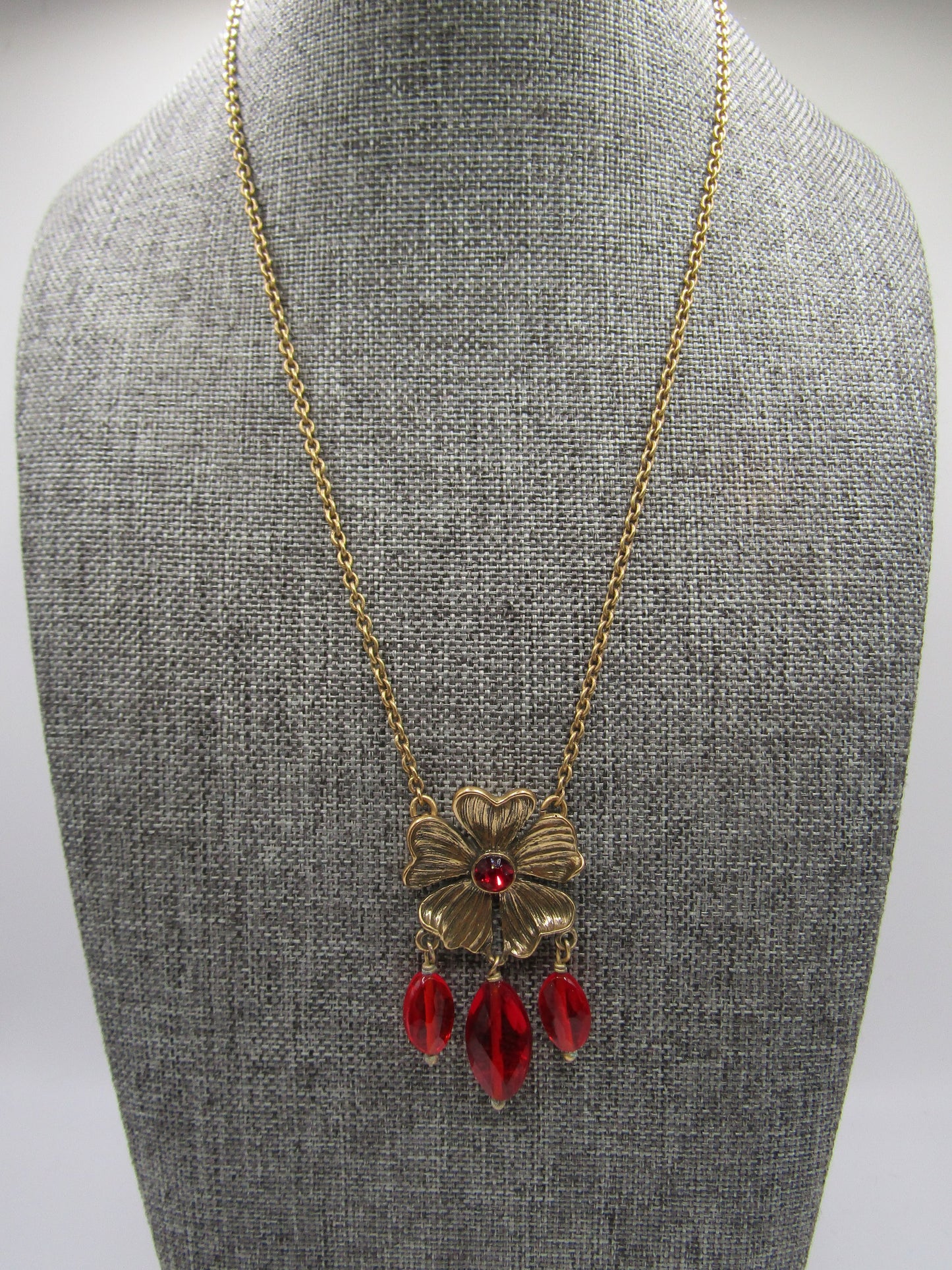Pilgrim Danish Design Poppy Necklace & Bracelet Set