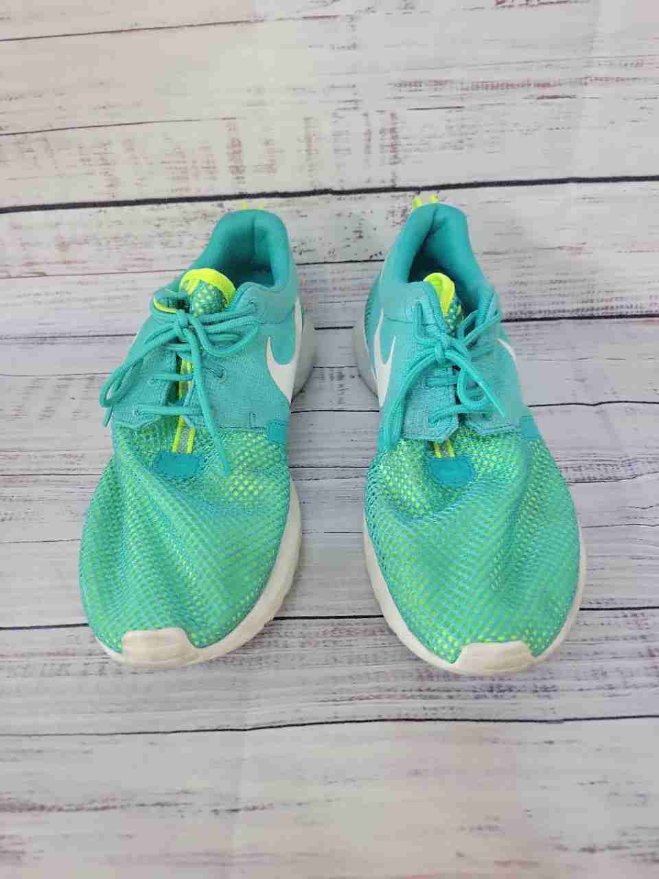 Men's Nike Roshe One NM Turquoise Sneaker Size 8.5