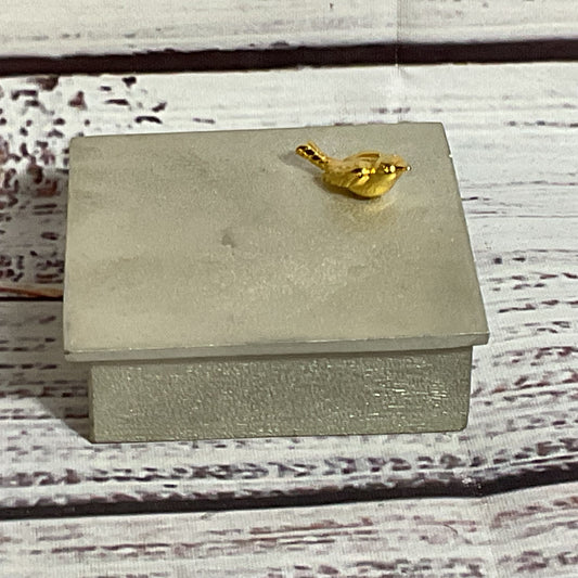 VTG. VILMAIN Gold Tone Bird Pewter Trinket Box- 2.25"