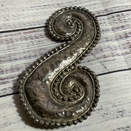 VTG. EDUARD RAMBAUD Paris Modernist Hammered Silver Tone 4" Brooch