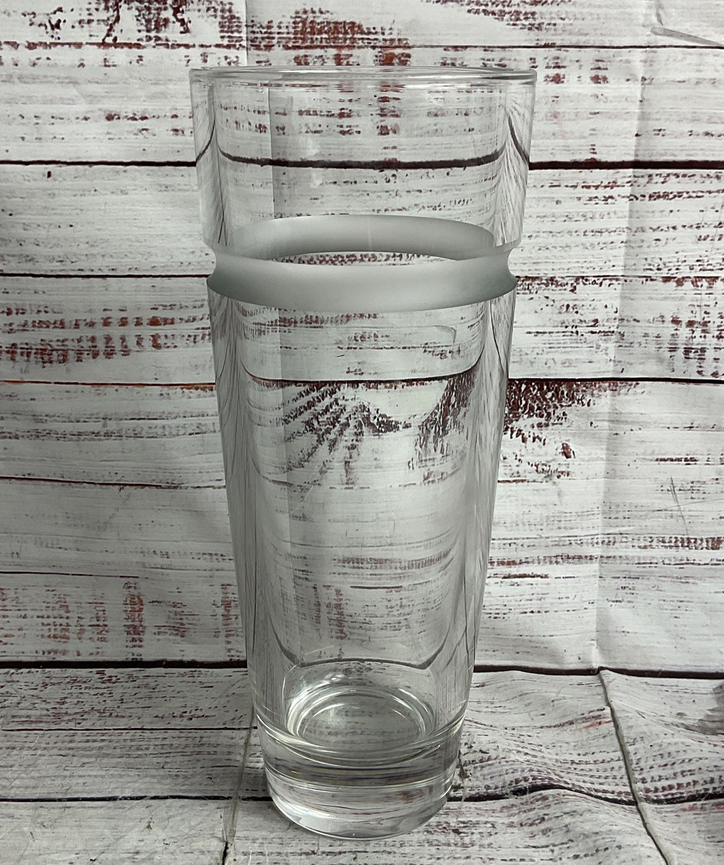 Vera Wang Wedgwood Frosted Rim 12' Vase Clear