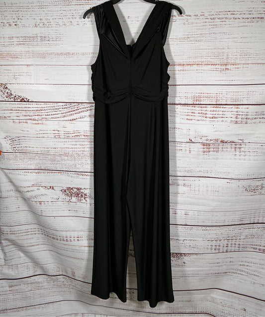NWT Nicole Miller Black Jersey Jumpsuit Size 12 Retail $189