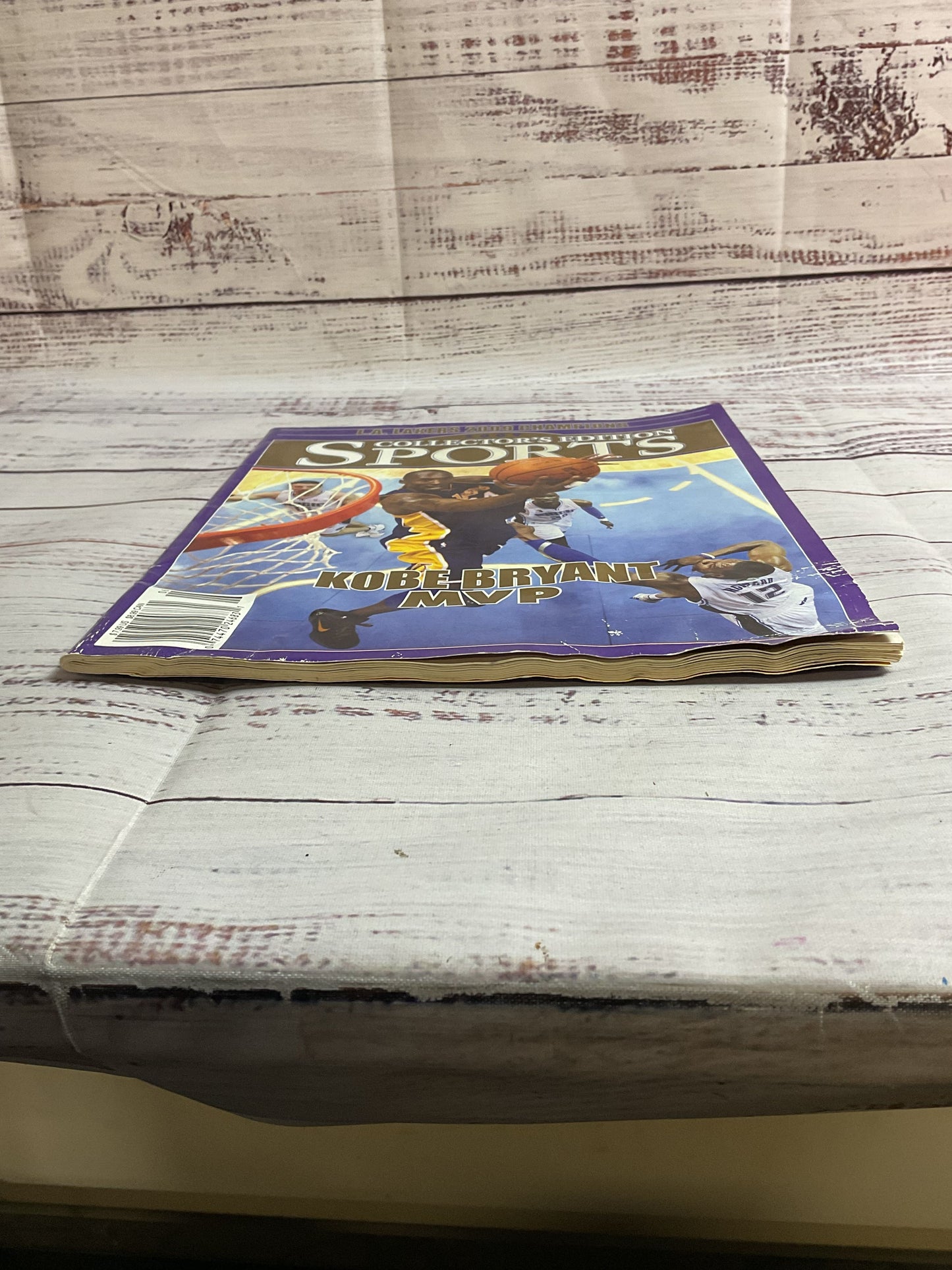 Collectors Edition Sports Illustrated 2009 Kobe Bryant MVP