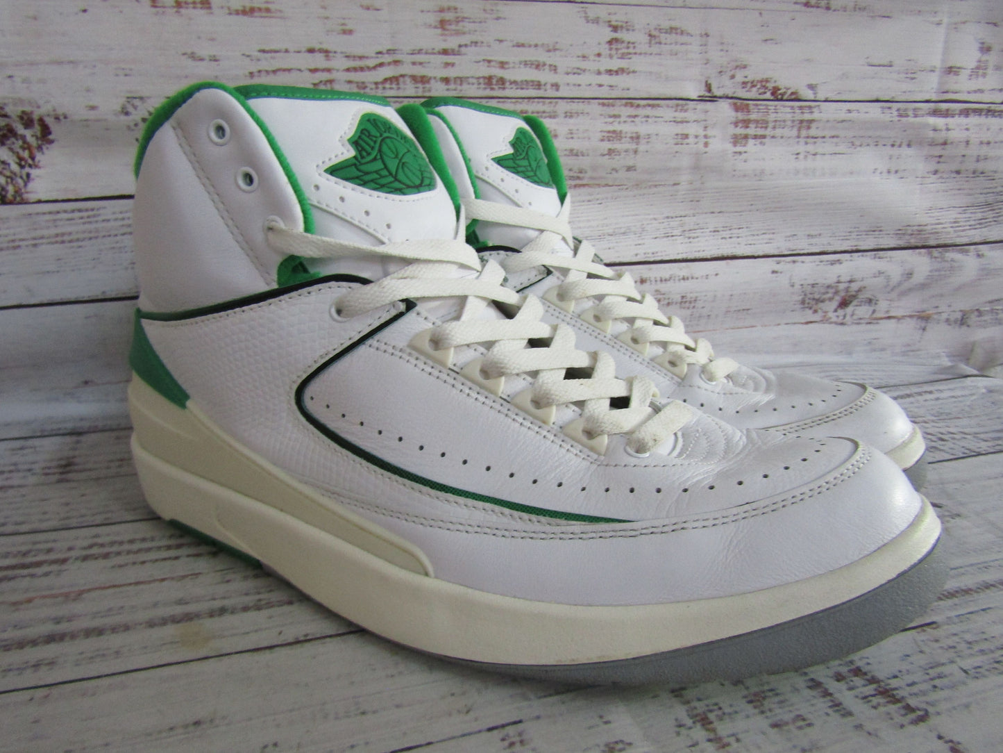 Nike Air Jordan 2 Retro Men's Lucky Green High Top Sneakers Size 11.5 DR8884-103