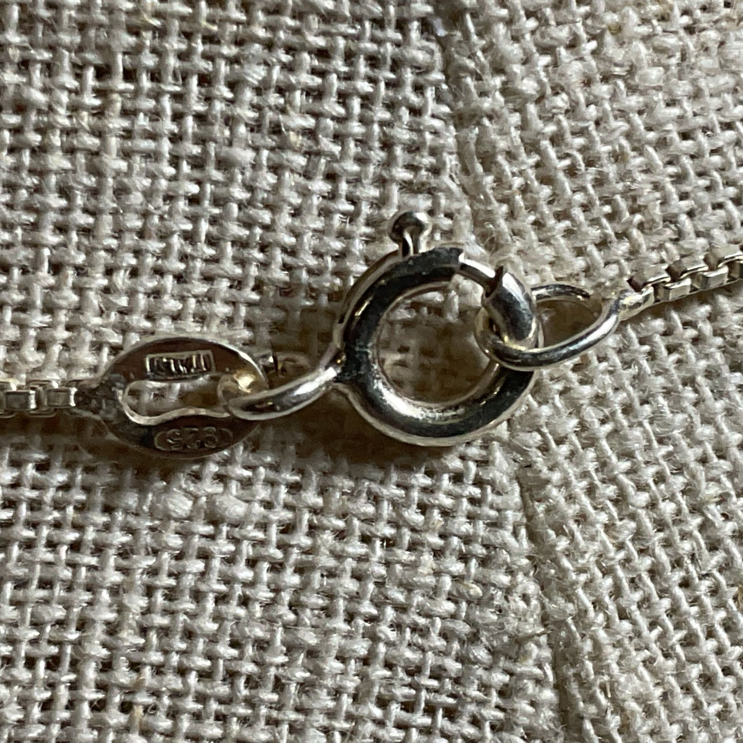 ITALY Sterling & Green Gemstone Beaded 15" Chain Necklace w/ Earrings- 11.17g