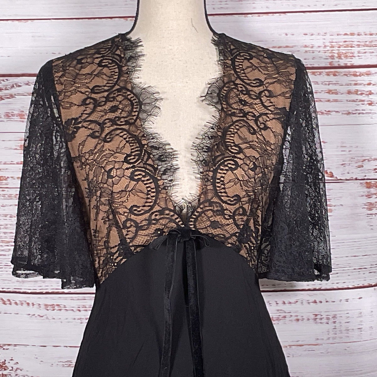 NWT RUMORED Women's Lace Top Sheer Lace Back Long Gown- SZ M