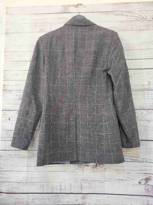 Women's Les Coyotes De Paris Gray Plaid Blazer Size 36 US Size 6