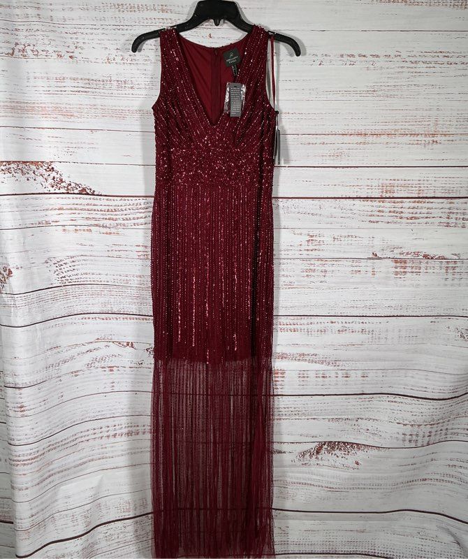 NWT Adrianna Papell Ruby Beaded Long Dress with fringe bottom Size 2 Retail $349