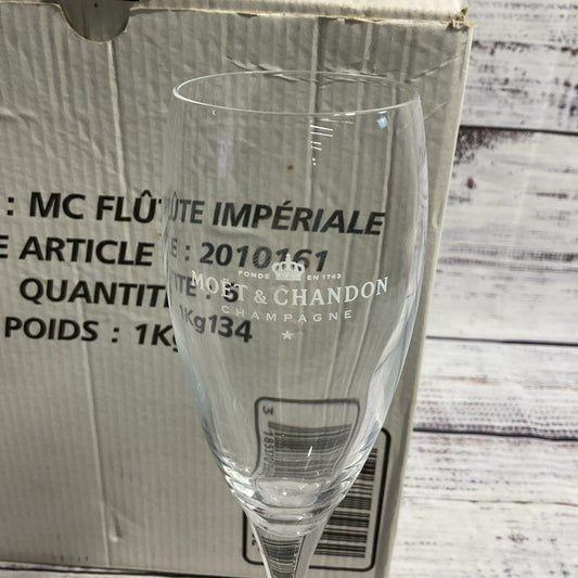 Set of 6 Moet & Chandon Imperiale 9" Glass Champagne Flutes in OG Box