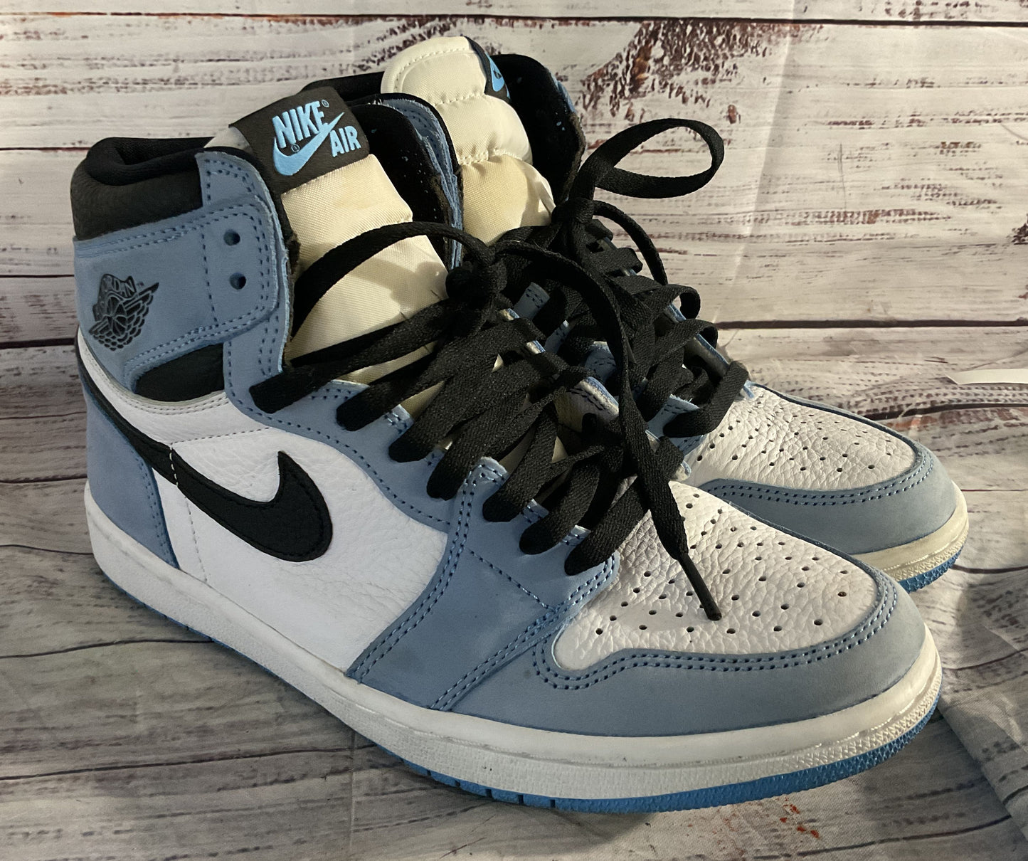 Nike Jordan Air Jordan 1 Retro High OG Sneakers University Blue 8.5