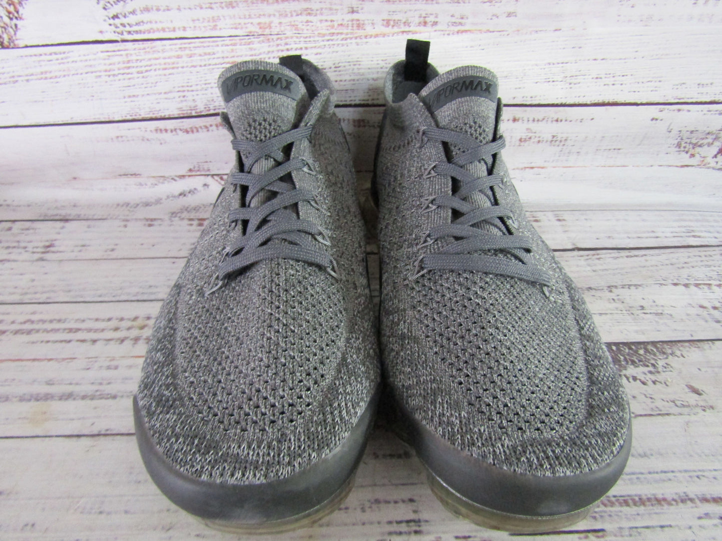 Nike Air Vapormax Flyknit 2 Wolf Grey Mens Gray Knit Sneakers Size 11 942842-002