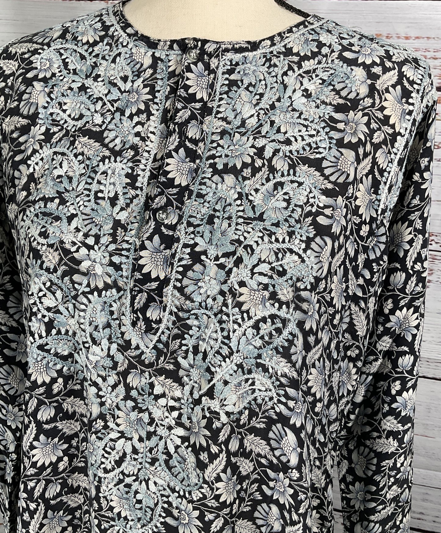 Alka Vera Floral Print Embroidered Tunic Multicolor OS