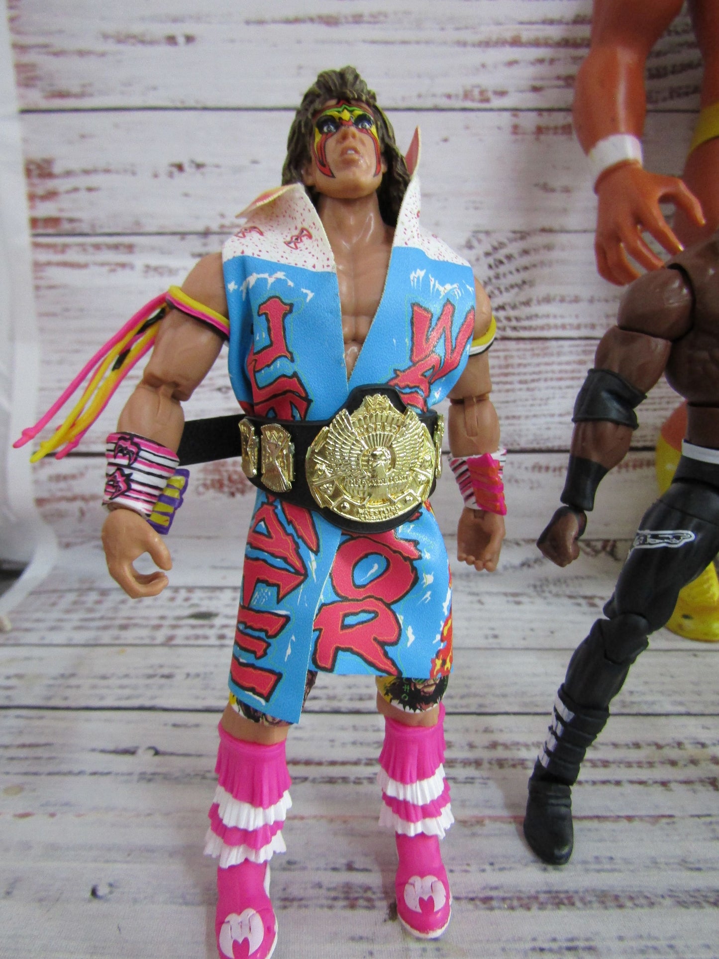 Lot of 6 WWE Action Figures Undertaker Bobby Lashley Macho Man Ultimate Warrior