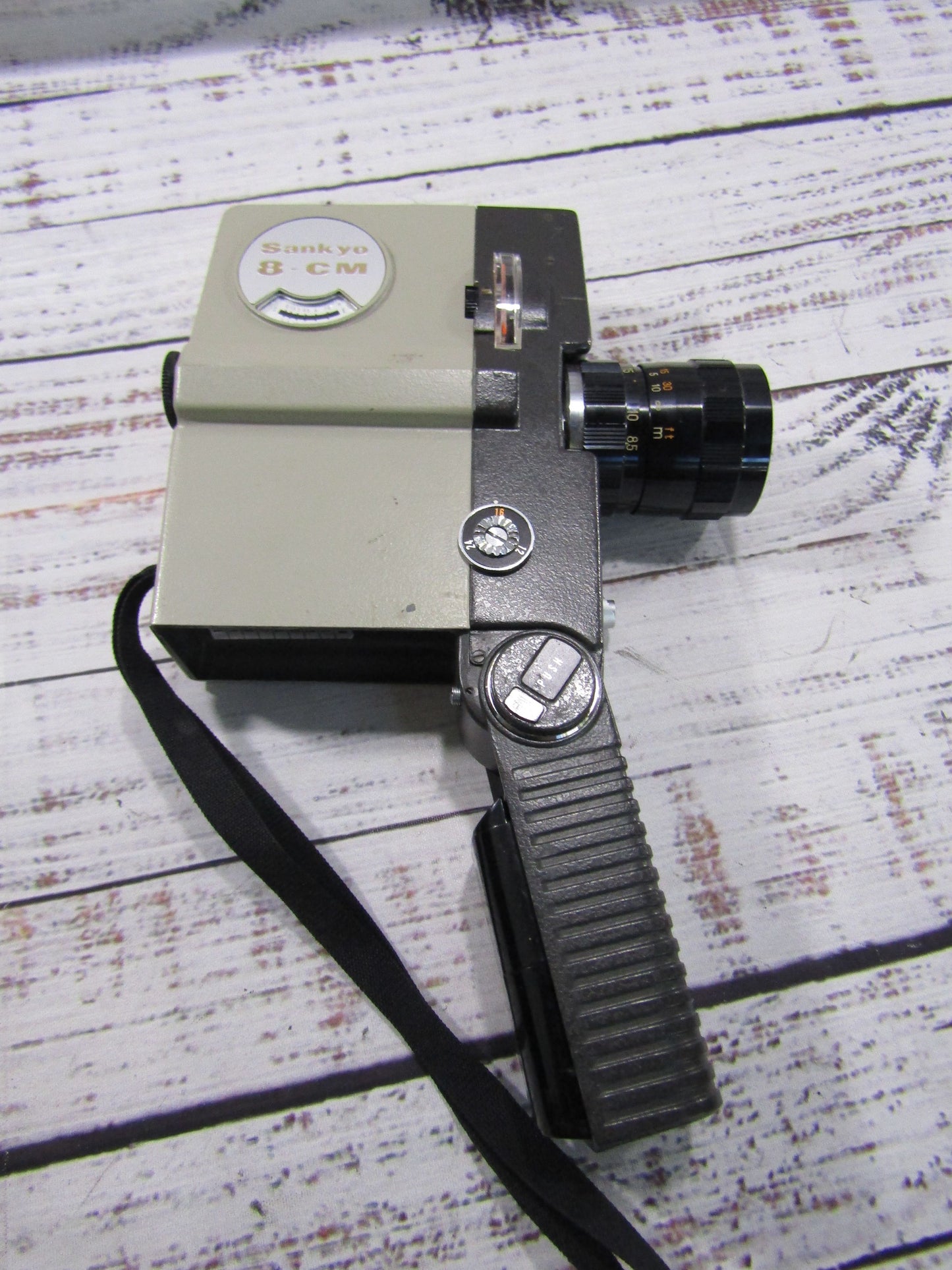 Vintage Sankyo 8-CM Camera