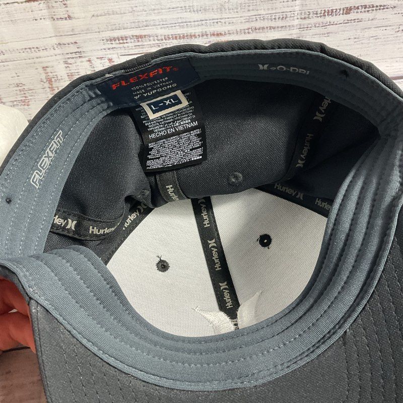 NWT Hurley H20-DRI Black Embroidered Logo Baseball Hat - Size L/XL