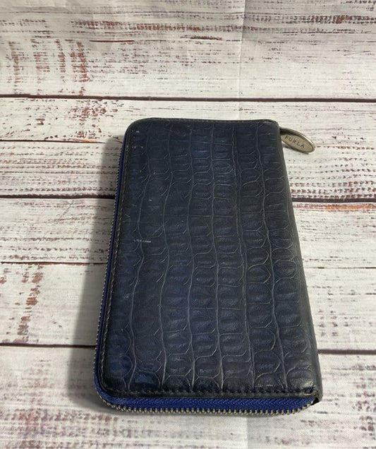 Vintage Furla Women's Genuine Leather Croc Embossed Clutch Purse Blue