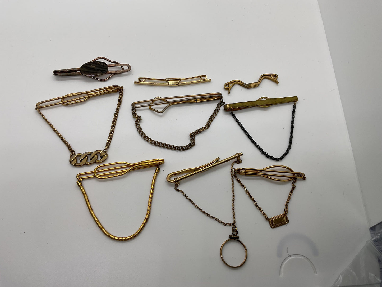 VTG. 9 Pieces of Tie/Collar Clips